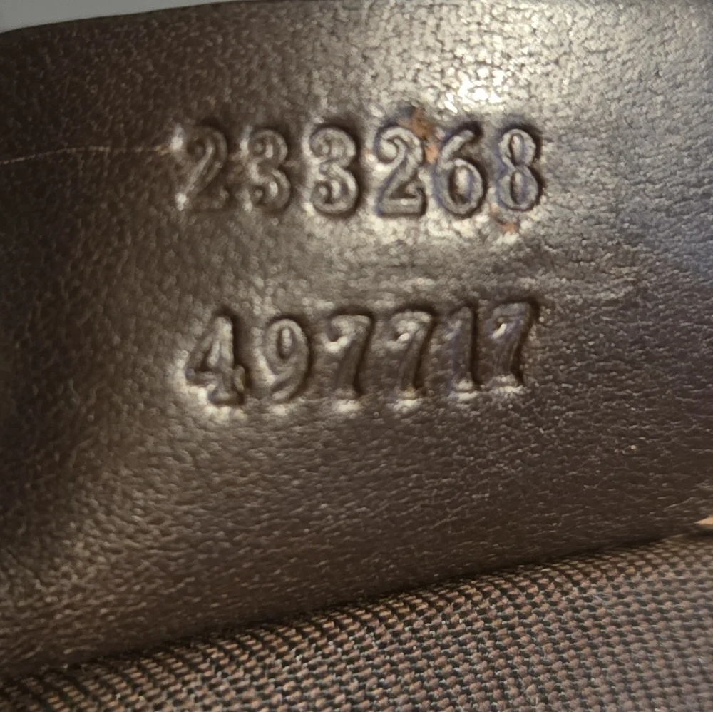 Gucci Vintage Crossbody Bag - Brown Italy Made - Picture 6 of 15